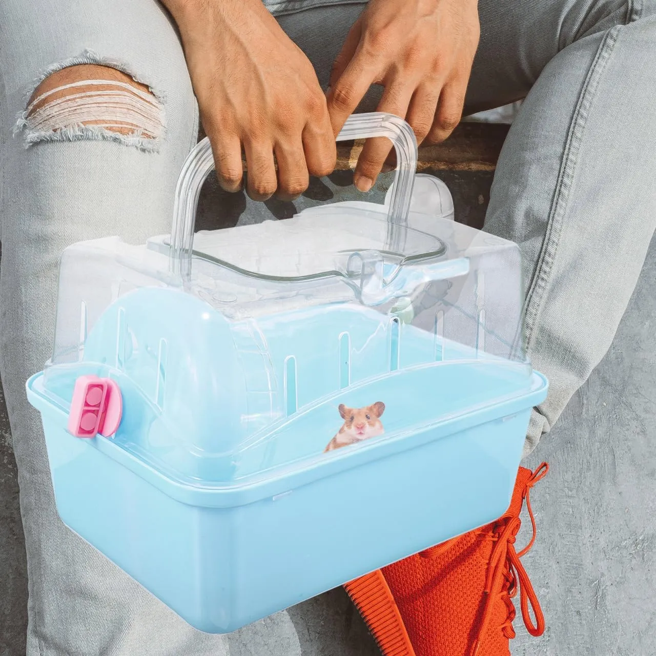 POPETPOP Small Animal Carrier Cage with Water Bottle - Portable Hamster Travel Cage with Handles for Hedgehog Hamster Rat Bearded Dragon Ferret Chinchillas (Sky-Blue) 11"*6.69"